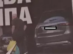 Калин Сърменов  има два джипа за  общо 350 бона