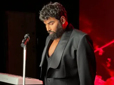 Азис на една сцена с „Джипси кингс“ (ФОТО)