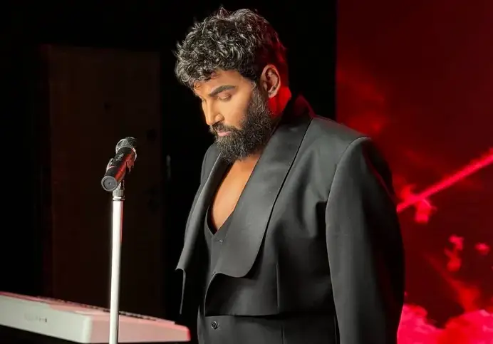 Азис на една сцена с „Джипси кингс“ (ФОТО)