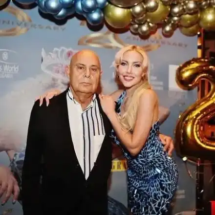 Бащата на миските умря  отвратен от сина си