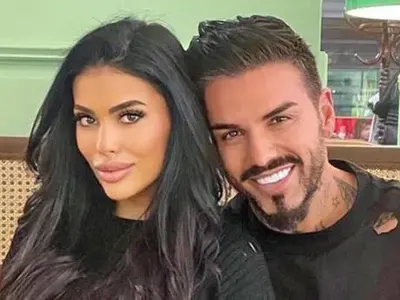 Бившата на Джизъса с нов бизнес