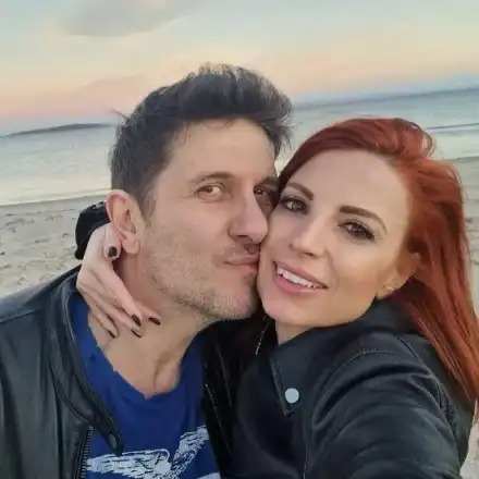 Блатечки се ожени за Елеонора