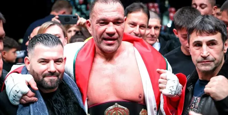 Болезнената истина! Кобрата не е никакъв световен шампион