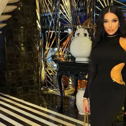 Диона си хвана  гадже, влюбена е до уши