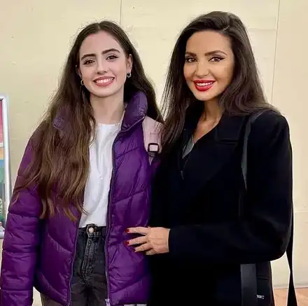 Дъщерята на  Наталия Гуркова стана художничка