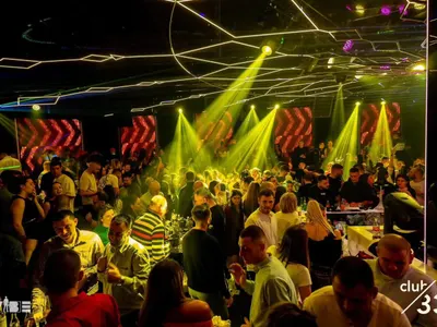 Ексклузивно! Джордан и Константин взривиха Club 33