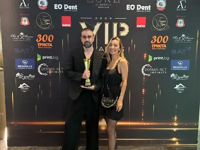 Голям ГАФ с наградата на Pitt Andreychev на VIP AWARDS