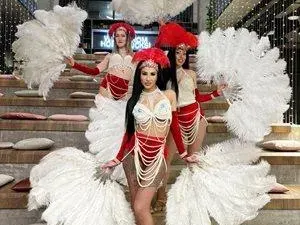 Хореографът Боряна Димитрова БЯСНА: Танцът на "100 години БФС" не е стриптийз! СНИМКИ