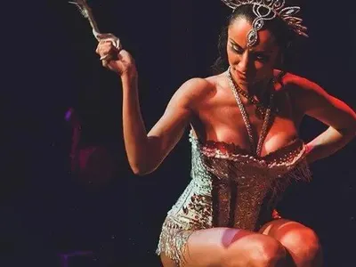 Хореографът Боряна Димитрова БЯСНА: Танцът на "100 години БФС" не е стриптийз! СНИМКИ