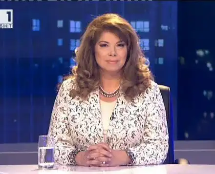 Илияна Йотова граби маркови дрехи в магистрален аутлет