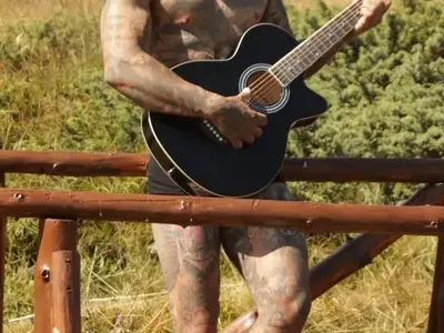 Карлос Насар двойник с брата на  криптокралицата Ружа Игнатова