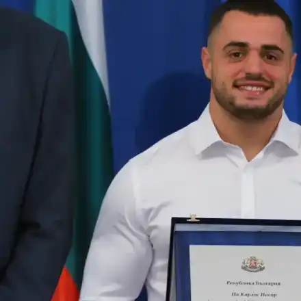 Карлос Насар: Взех пари от BELT, но не съм ги рекламирал!