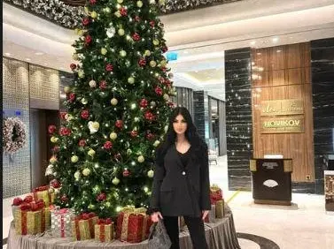 Къде празнуват звездите? Тафкова и Анита Стемпер посрещат Коледа в Истанбул, Кадиев – в Малайзия