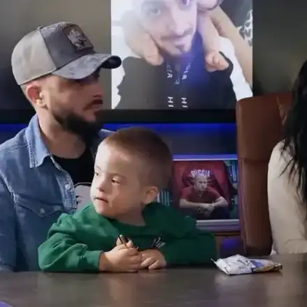 Лекари предложили на Криско да остави сина си в дом