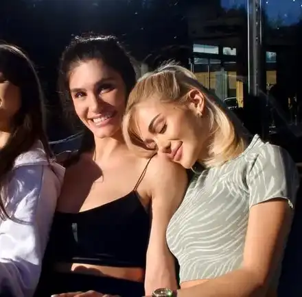 Лидия и Гърдева се пуснаха без свян (Скандални снимки)