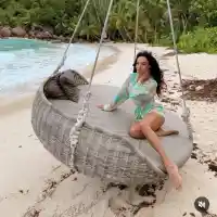 Маги Сидерова показа топ тяло