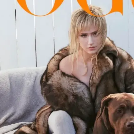 Мария Бакалова на корицата на "Вог"