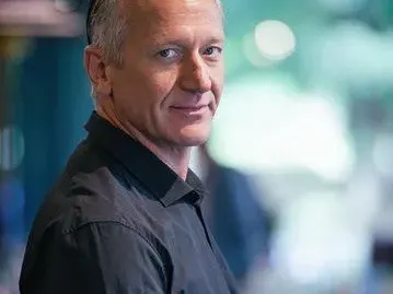 Мечтите на звездите: Софка пее с Бионсе, Миро с концерт на "Айфеловата кула...