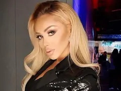 Нора Недкова се хвали с пуйка