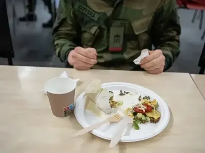 Норвежките наборници на границата с Русия се оплакаха от липса на топъл обяд