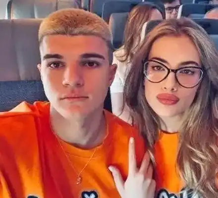 ОТНОВО ЕРГЕН: Валери Божинов скъса с моделката СНИМКИ