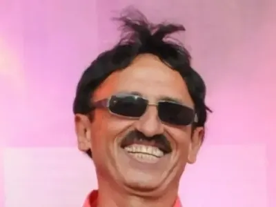 Преди да „подкара пиленцата“: Милко мечтаел да кара ТИР, работил като бакшиш, стругар и механик