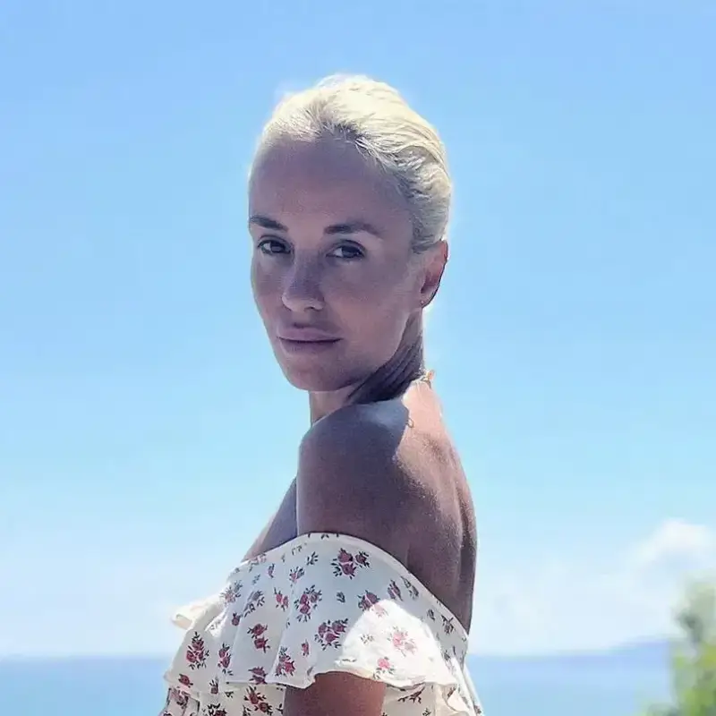 Радина Кърджилова се пусна гола