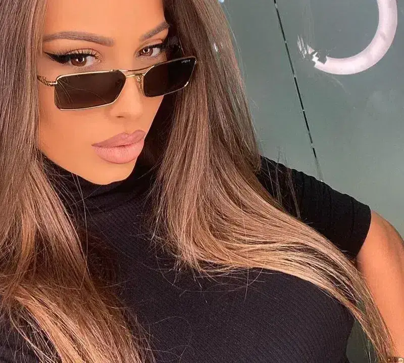 ШОК! Ариа гаси горящи факли с уста (Снимки)