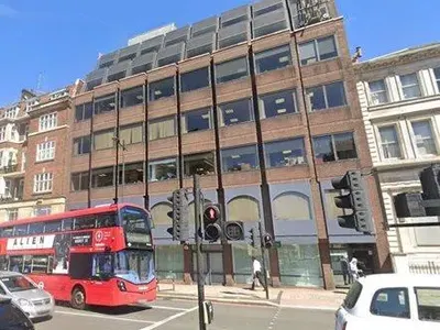 Щерката на брат Галев вече е англичанка