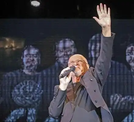 След 46 години: "Сигнал" пак взриви НДК