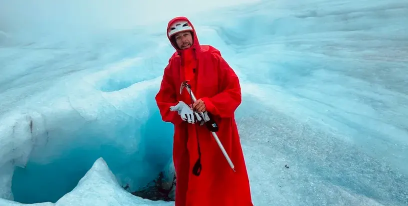 След раздялата с годеницата: Бойко Кръстанов  обикаля света