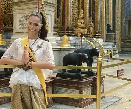 Виктория Лазарова страда за Тайланд