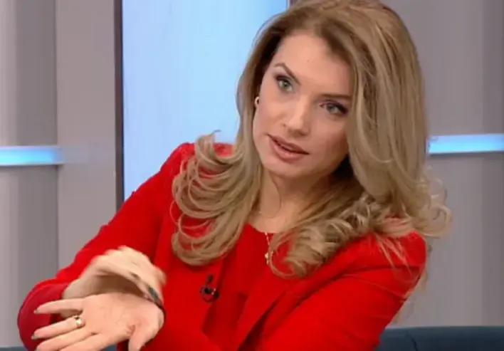 Водеща от БНТ в ефир: Правя фантастични сарми!