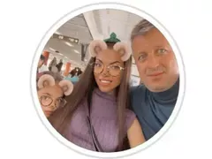 Опозори фамилията! Щерката на Раева се върна при годеника гей