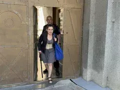 Заместничката на Иванчева за УЖАСИТЕ в Сливенския затвор: В ареста ни събличаха голи и ни разглеждаха органите