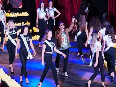 19-годишна математчика е новата Мис България (ЖЕСТОКИ СНИМКИ)