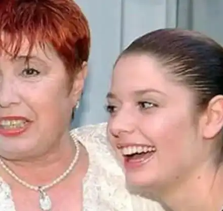 Алекс Сърчаджиева: Само веднъж видях мама да плаче! Пепа Николова подарявала вещите си на непознати