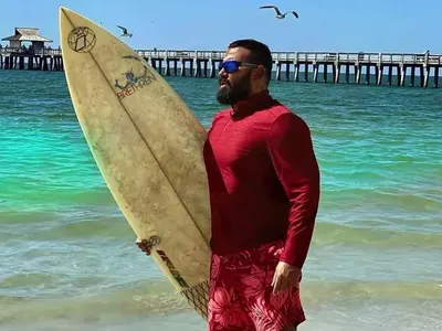 Азис отлетя за САЩ