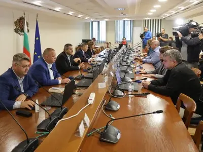 Членовете на ВСС си раздали по 53 бона бонуси за миналата година