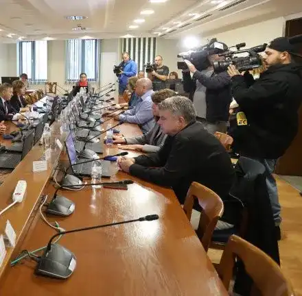 Членовете на ВСС си раздали по 53 бона бонуси за миналата година