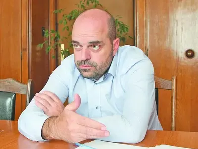 Чутовен скандал: Проверете Аделина Николова, Антон Ластраджиев и адм. Емил Ефтимов за схеми за 500 МИЛИОНА лева (ЧАСТ I)