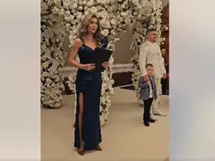 Деси Банова стана за смях –  вече води сватби