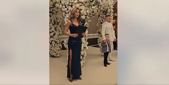 Деси Банова стана за смях –  вече води сватби