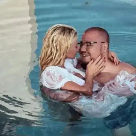 Добре ли е психически? След развода: Светлана се обясни в любов на Гущеров (ФОТО)