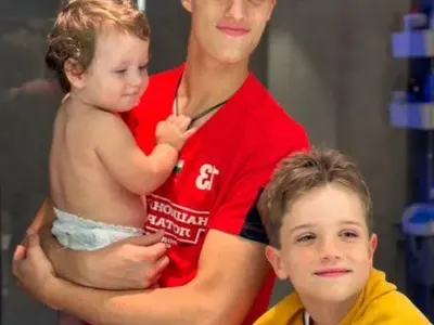 Доведеният син на Ралица Паскалева – разбивач на женски сърца (СНИМКИ)