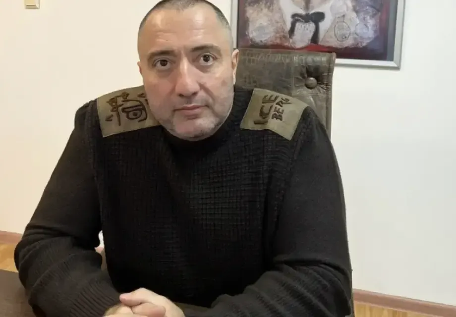 И мутрите не са това, което бяха: Митьо Очите проси в TikTok ВИДЕО