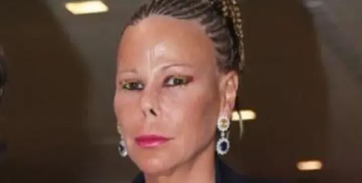 Княгиня Калина куфее с Азис за ЧНГ