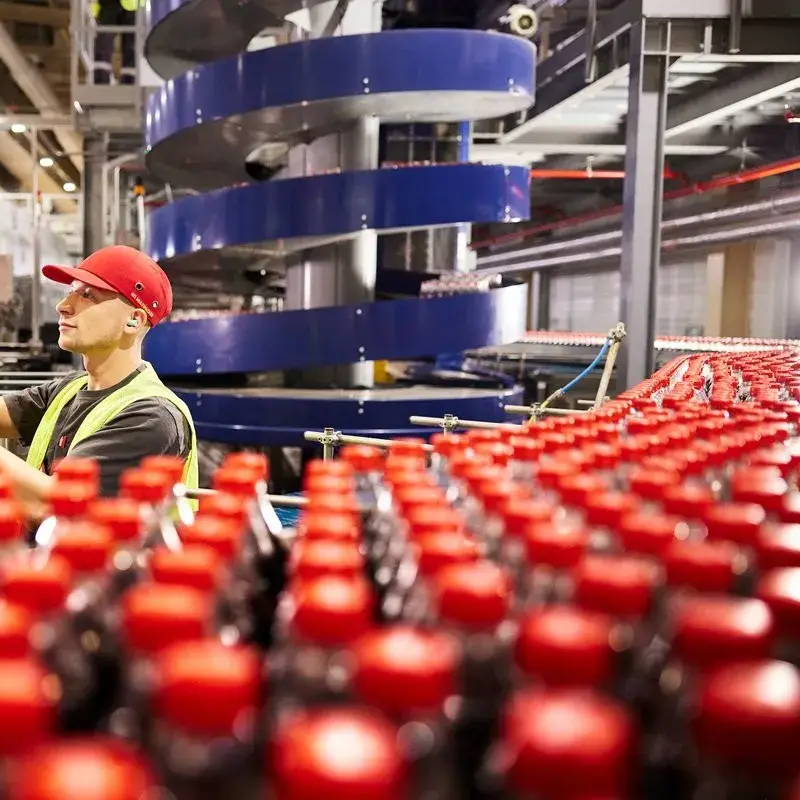 "Кока-Кола" изтегля напитки от Европа заради опасения за високи нива на хлорат