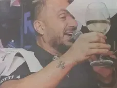 Константин дрогиран на участие? 
