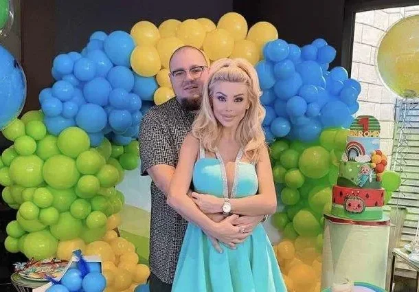 Копаят дъното: Забавачка съди Гущерови, дължат 15 бона!